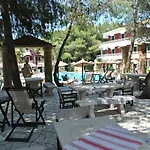 Hotel Vasilikos Beach 2*