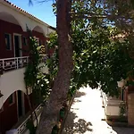 Hotel Vasilikos Beach 2*