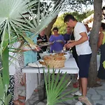 Hotel Vasilikos Beach 2*