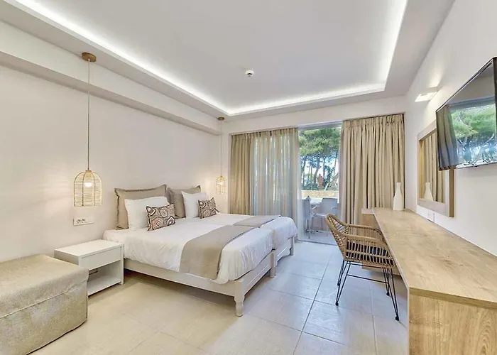 Hotel Vasilikos Beach