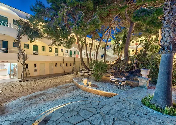 Otel Hotel Vasilikos Beach 2*