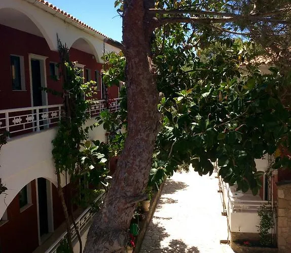 Hotel Vasilikos Beach 2*