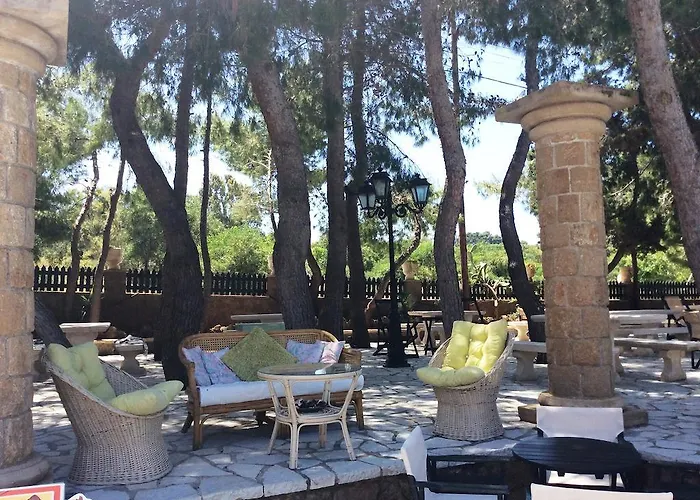 Hotel Vasilikos Beach 2*