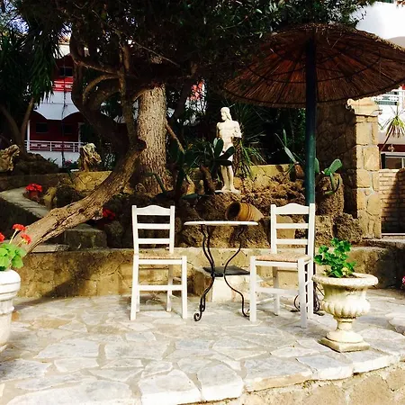 Hotel Vasilikos Beach