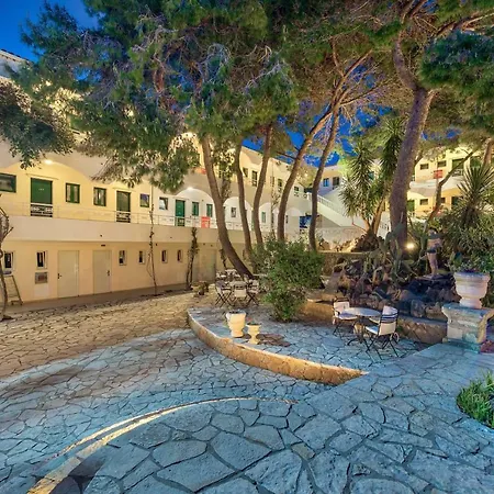 Отель Hotel Vasilikos Beach 2*