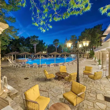 Hotel Vasilikos Beach