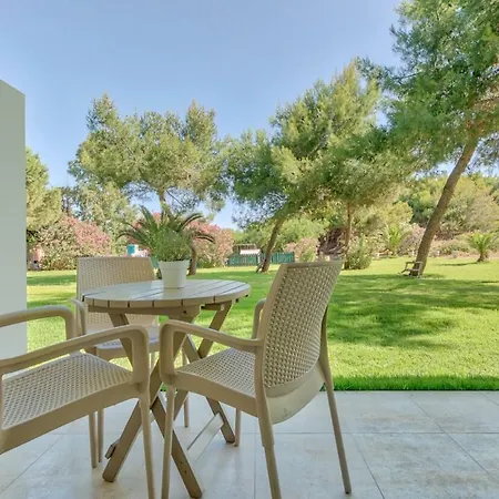 מלון Hotel Vasilikos Beach Vasilikí