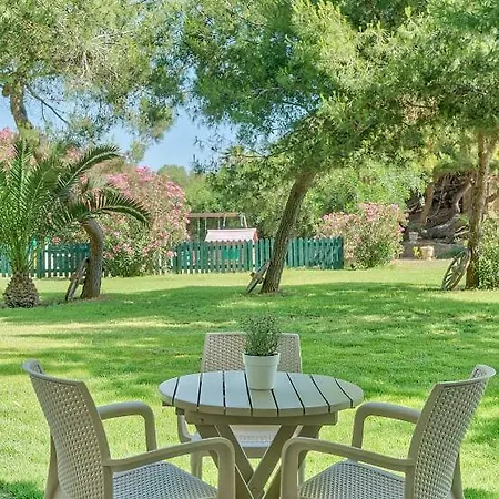 Hotel Vasilikos Beach מלון Vasilikí