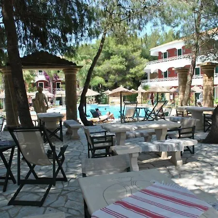 Hotel Vasilikos Beach 2*